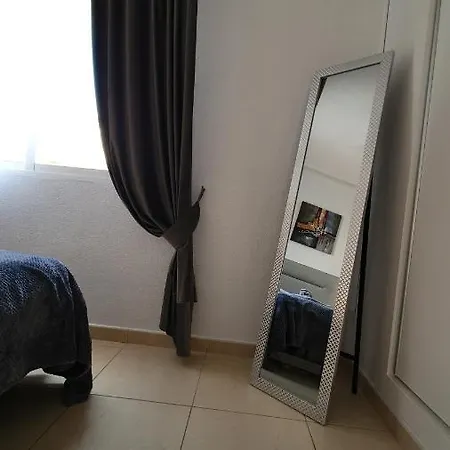 Sunny Near La Mata Appartement *